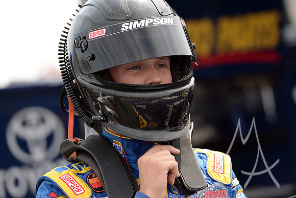 AUTO: AUG 23 K & N Pro Series - Gateway Classic 150 presented by the West Coast Stock Car Hall of Fame
