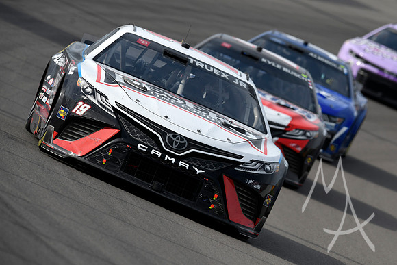 AUTO: JUN 05 NASCAR Cup Series Enjoy Illinois 300 Presented by TicketSmarter