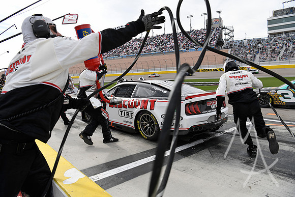 AUTO: MAR 05 NASCAR Cup Series Pennzoil 400 presented by Jiffy Lube