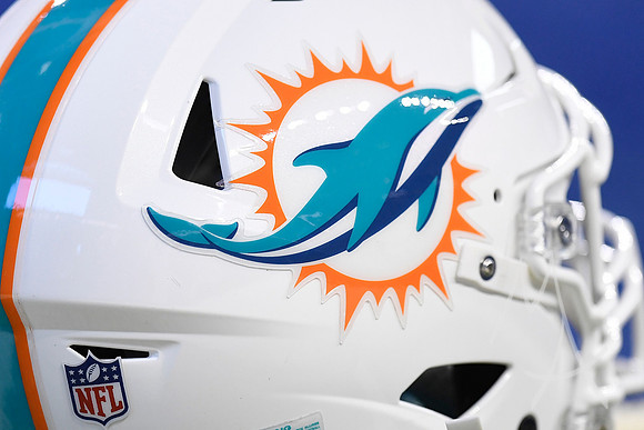 NFL: OCT 20 Dolphins at Colts