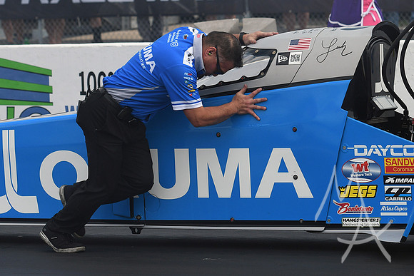 AUTO: SEP 29 NHRA Mellow Yellow Drag Racing Series - AAA Midwest Nationals
