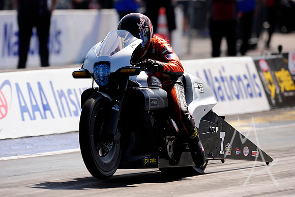 AUTO: SEP 29 NHRA Mellow Yellow Drag Racing Series - AAA Midwest Nationals