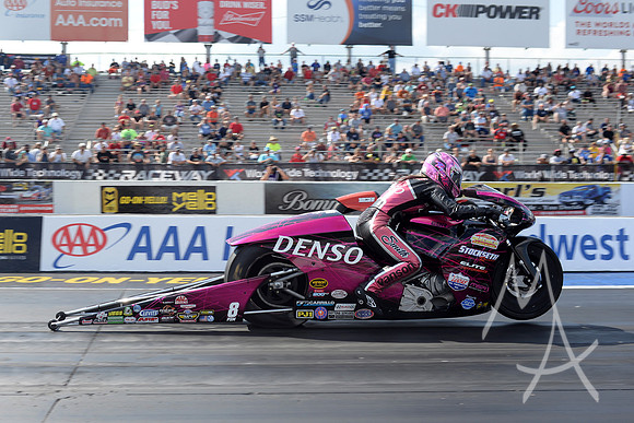 AUTO: SEP 29 NHRA Mellow Yellow Drag Racing Series - AAA Midwest Nationals