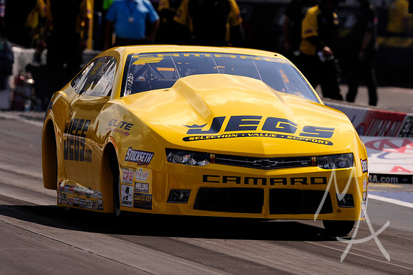 AUTO: SEP 29 NHRA Mellow Yellow Drag Racing Series - AAA Midwest Nationals