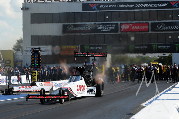 AUTO: SEP 29 NHRA Mellow Yellow Drag Racing Series - AAA Midwest Nationals