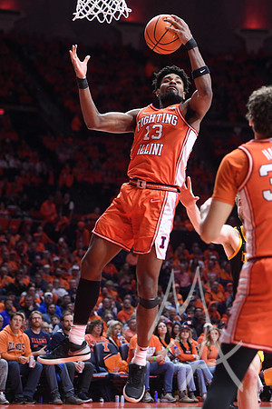 COLLEGE BASKETBALL: FEB 24 Iowa at Illinois