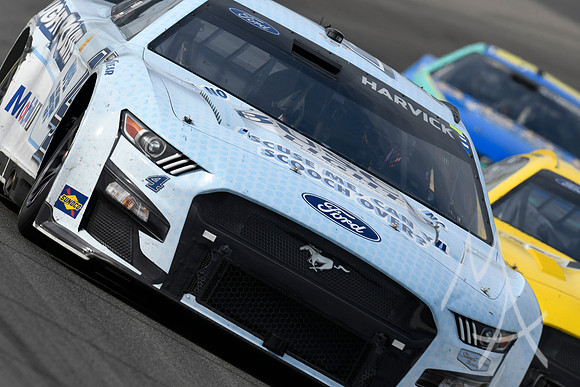 AUTO: JUN 05 NASCAR Cup Series Enjoy Illinois 300 Presented by TicketSmarter