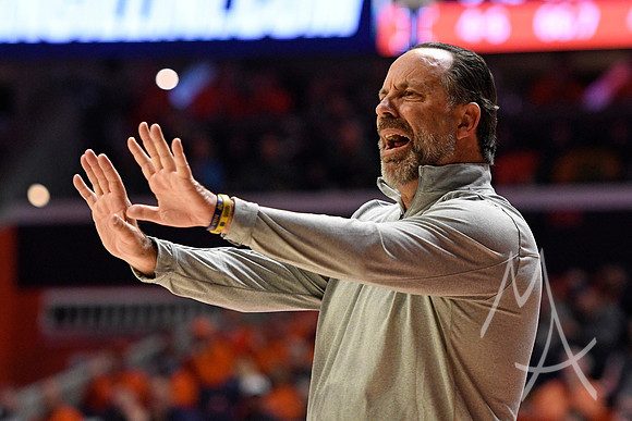Notre Dame Illinois Basketball