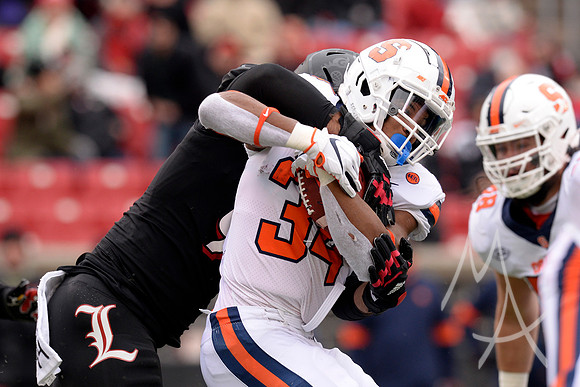 COLLEGE FOOTBALL: NOV 13 Syracuse at Louisville
