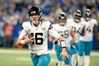 NFL: NOV 14 Jaguars at Colts