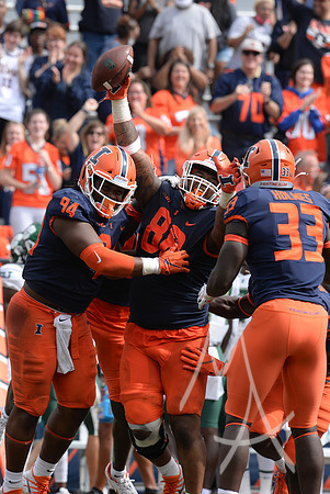 COLLEGE FOOTBALL: OCT 02 Charlotte at Illinois