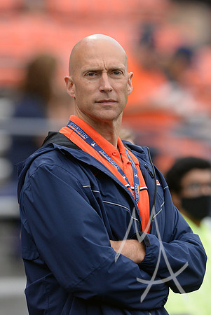 COLLEGE FOOTBALL: OCT 02 Charlotte at Illinois