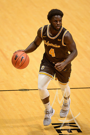 COLLEGE BASKETBALL: DEC 04 Valparaiso at Purdue