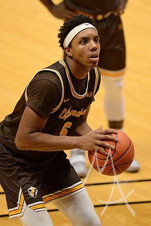 COLLEGE BASKETBALL: DEC 04 Valparaiso at Purdue