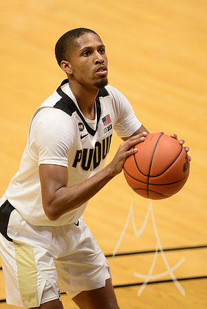 COLLEGE BASKETBALL: DEC 04 Valparaiso at Purdue