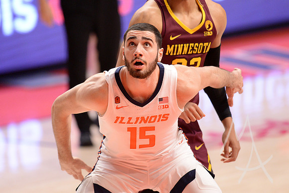 COLLEGE BASKETBALL: DEC 15 Minnesota at Illinois