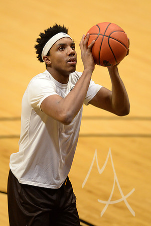 COLLEGE BASKETBALL: DEC 04 Valparaiso at Purdue