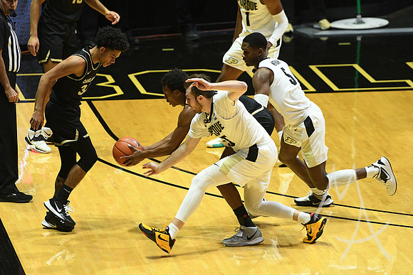 COLLEGE BASKETBALL: DEC 01 Oakland at Purdue
