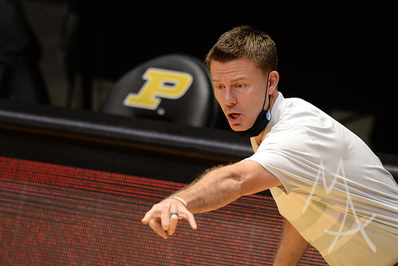 COLLEGE BASKETBALL: DEC 04 Valparaiso at Purdue