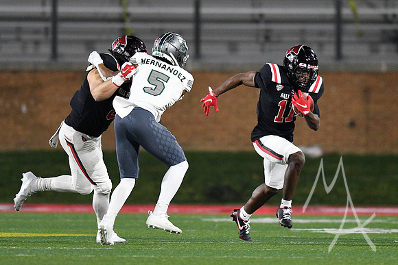 COLLEGE FOOTBALL: NOV 11 Eastern Michigan at Ball State