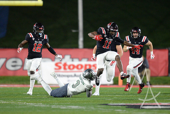 COLLEGE FOOTBALL: NOV 11 Eastern Michigan at Ball State