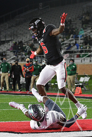 COLLEGE FOOTBALL: NOV 11 Eastern Michigan at Ball State