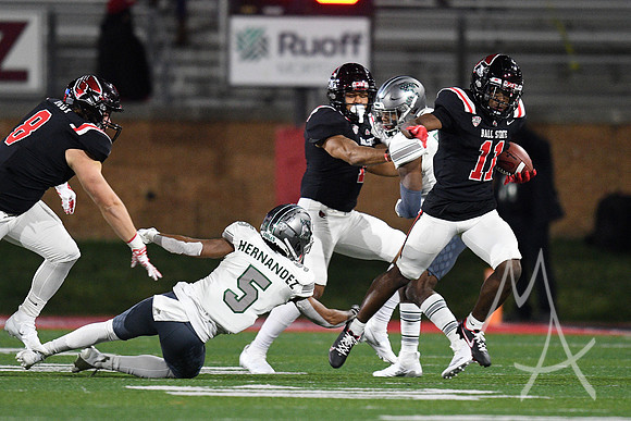 COLLEGE FOOTBALL: NOV 11 Eastern Michigan at Ball State