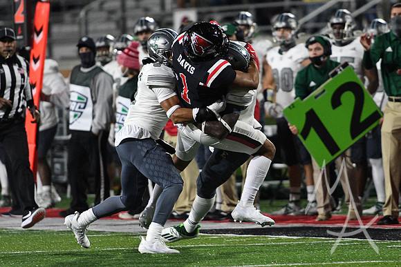 COLLEGE FOOTBALL: NOV 11 Eastern Michigan at Ball State