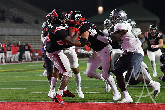 COLLEGE FOOTBALL: NOV 11 Eastern Michigan at Ball State