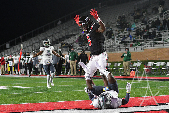 COLLEGE FOOTBALL: NOV 11 Eastern Michigan at Ball State