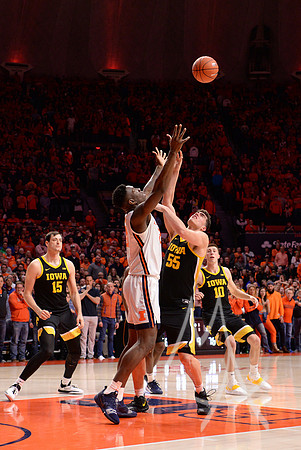 COLLEGE BASKETBALL: MAR 08 Iowa at Illinois