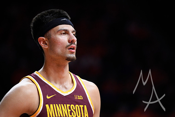 COLLEGE BASKETBALL: FEB 28 Minnesota at Illinois
