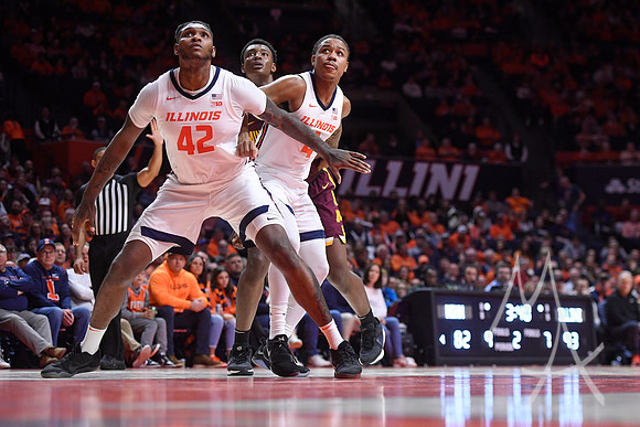 COLLEGE BASKETBALL: FEB 28 Minnesota at Illinois
