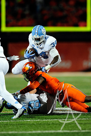 NCAA FOOTBALL: SEP 10 North Carolina at Illinois