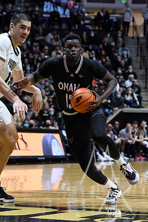 COLLEGE BASKETBALL: NOV 26 Omaha at Purdue