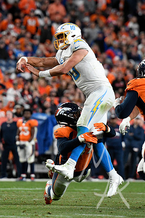 NFL: NOV 28 Chargers at Broncos