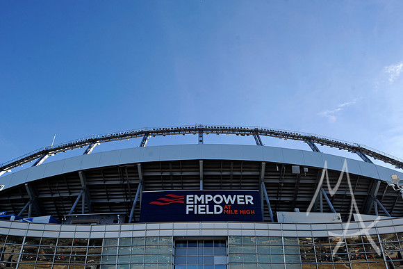 NFL: NOV 28 Chargers at Broncos