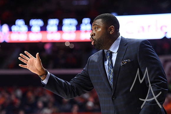 COLLEGE BASKETBALL: DEC 29 North Carolina A&T at Illinois