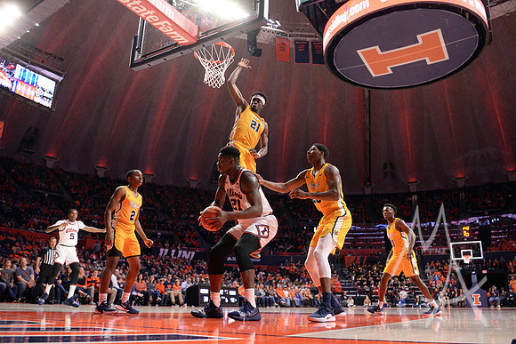 COLLEGE BASKETBALL: DEC 29 North Carolina A&T at Illinois