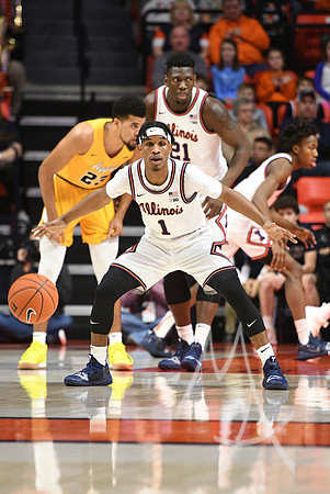 COLLEGE BASKETBALL: DEC 29 North Carolina A&T at Illinois