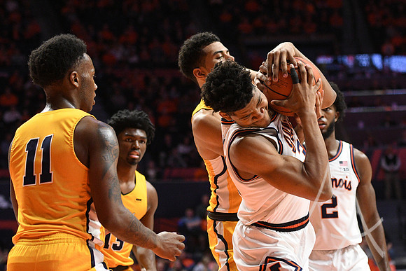 COLLEGE BASKETBALL: DEC 29 North Carolina A&T at Illinois