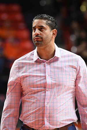 COLLEGE BASKETBALL: DEC 29 North Carolina A&T at Illinois