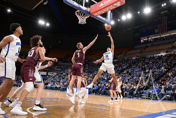 COLLEGE BASKETBALL: DEC 30 Southern Illinois at Indiana State