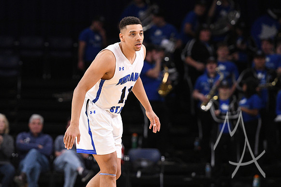 COLLEGE BASKETBALL: DEC 30 Southern Illinois at Indiana State