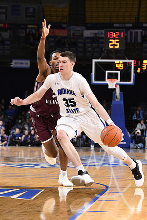 COLLEGE BASKETBALL: DEC 30 Southern Illinois at Indiana State