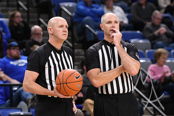COLLEGE BASKETBALL: DEC 30 Southern Illinois at Indiana State