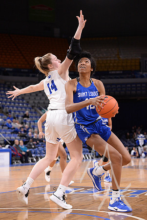 COLLEGE BASKETBALL: DEC 30 Women's St. Louis at Indiana State
