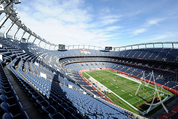 NFL: NOV 28 Chargers at Broncos