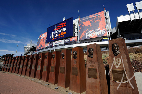 NFL: NOV 28 Chargers at Broncos