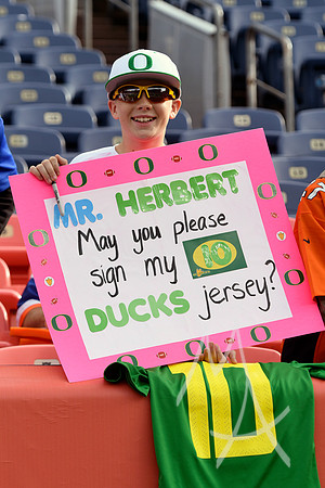 NFL: NOV 28 Chargers at Broncos